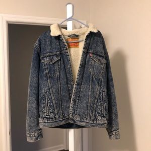 Levi’s Sherpa Jean Jacket L